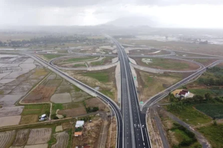 Ngay tuần sau, 22km đầu tiên của tuyến cao tốc “rừng – biển” đầu tiên tại Việt Nam sẽ chính thức thông xe